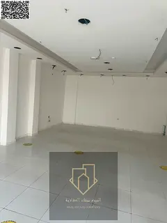 Main street shop suitable for all activities