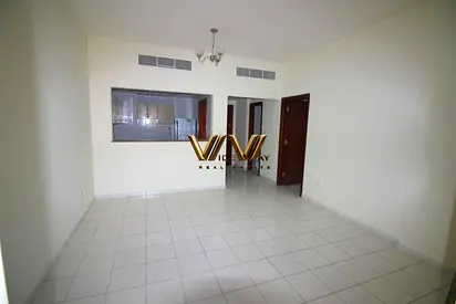 ONLY FAMILIES | WITH BALCONY | MID MAY AVAILABLE