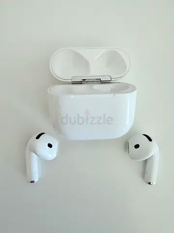 Apple AirPods  4 with ANC  - white