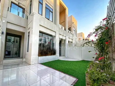 3 Bedroom + Study + Maid | Type J | Near to Park