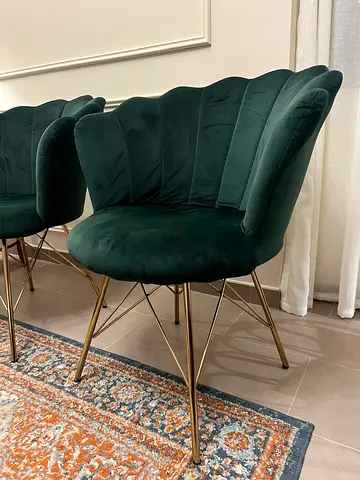 Green velvet chair