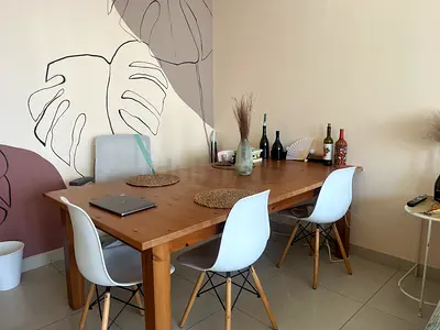 Dining room 5 chairs