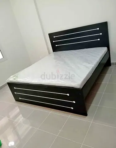 For sale king size bed 180 be 200 brand New