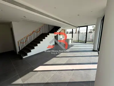 Ready to Move | 4BR | Single Row