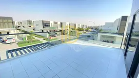 Single Row | Maid Room |End Corner | Rare Unit