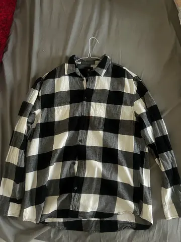 HM Flannel Size M Men’s