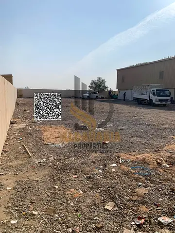 مستودع للإيجار – المنطقة الصناعية في أم القيوين