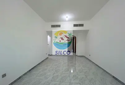 1-BHK Flat with Fitted Wardrobes and sea view