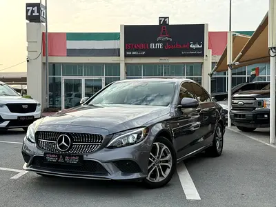 Mercedes-Benz C-Class C200 2018 - Korean Specs - Excellent Condition