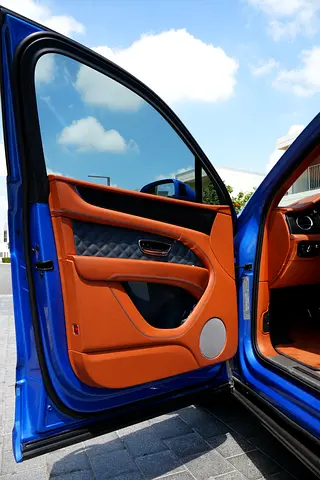 2021 Bentley BENTAYGA — миниатюра 10