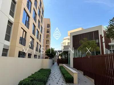 Modern | Prime Location | Family Area