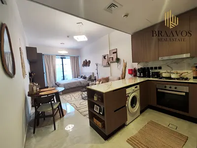 FULLY FURNISHED | BIG STUDIO | READY