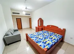 MASTER  BEDROOM AVAILABLE 😊