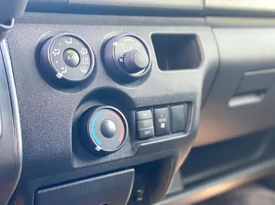 2026 Toyota HIACE 照片 11