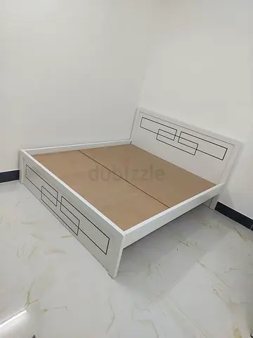White king Bed Frame with Geometric Inlay — Good quality