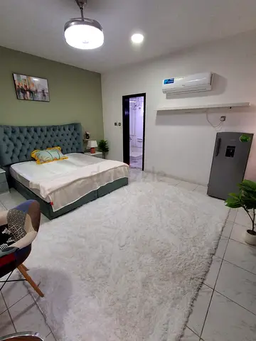 Exclusive master room near beach