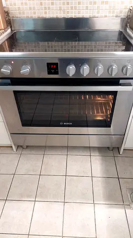 Bosch 5 Zones Electric Ceramic hob Cooker  HKK99V850M