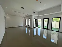 Beautiful Villa Maid Backyard Bloom Gardens