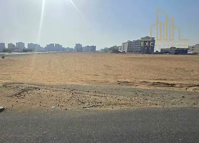 Prime Location || Investment Deal || Huge Plot