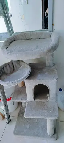 Cat tree urgent sale