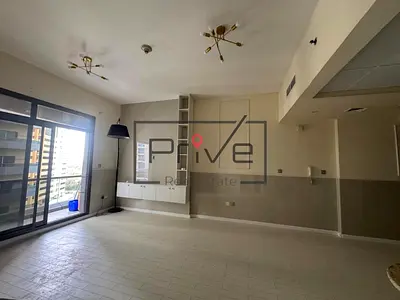 Spacious 1BR | Large Layout | Prime Location