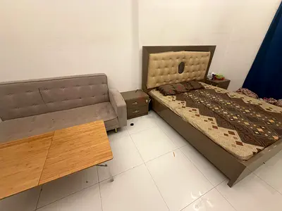 Luxury Master Bedroom Available only for Family, Couple, two Female