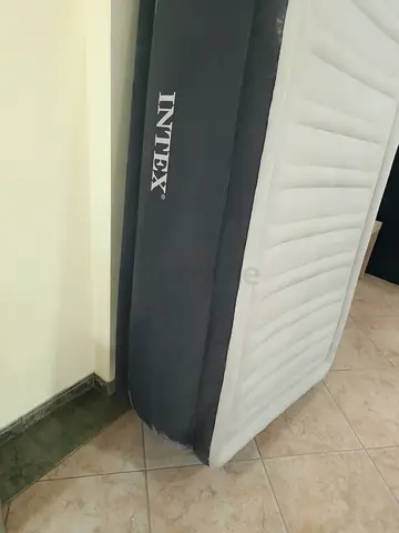 Intex Dura-Beam Comfort Plus Inflatable Mattress With Built-In Electric Pump Grey 99x191x46cm