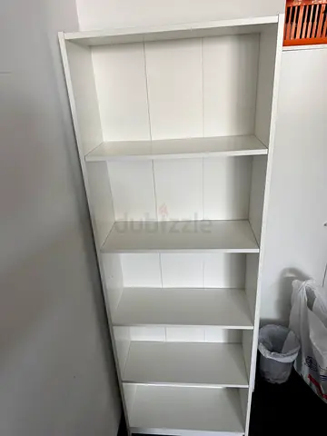 White 6-Compartment Bookcase / Storage Shelf - excellent Condition