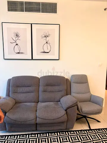 Comfortable 2 Seater Recliner Sofa