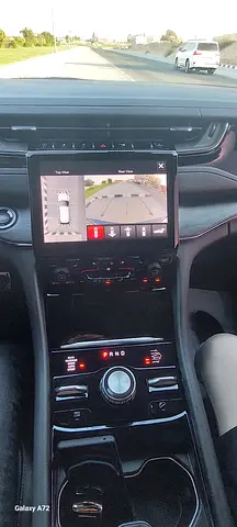 Jeep Grand cheorkee Overland plus 2023 Top of the line Trim