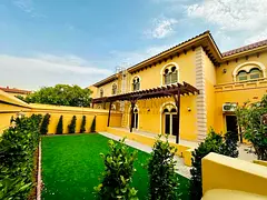 Ready to Move | Semi-detached | Private Garden