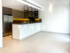 Vacant | Kitchen Equipped | Large Plot