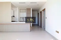 1BR Apartment | Prime Location | Sky Line View