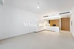 BRAND NEW | POOL VIEW | OPEN TO CHEQUES