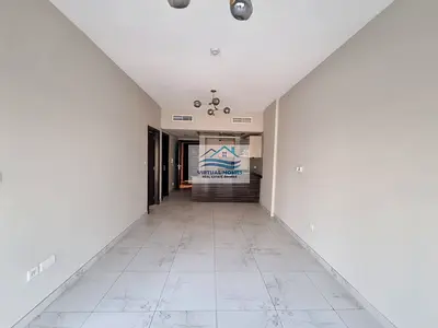 Bright & Spacious 1 Bedroom with Unique U-Shape Kitchen | MAG 550