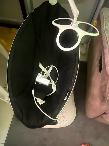 4moms MamaRoo Baby Swing/Rocker - Black, Good Condition