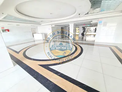 Luxurious 2bhk Apartment Master bedroom With Big living area & Covered Parking