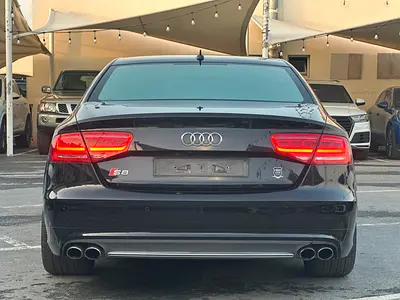 صورة 5 لـ 2013 AUDI S8