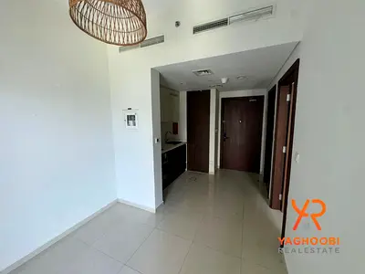 Modern 1-Bedroom | Canal View | Prime Business Bay Location
