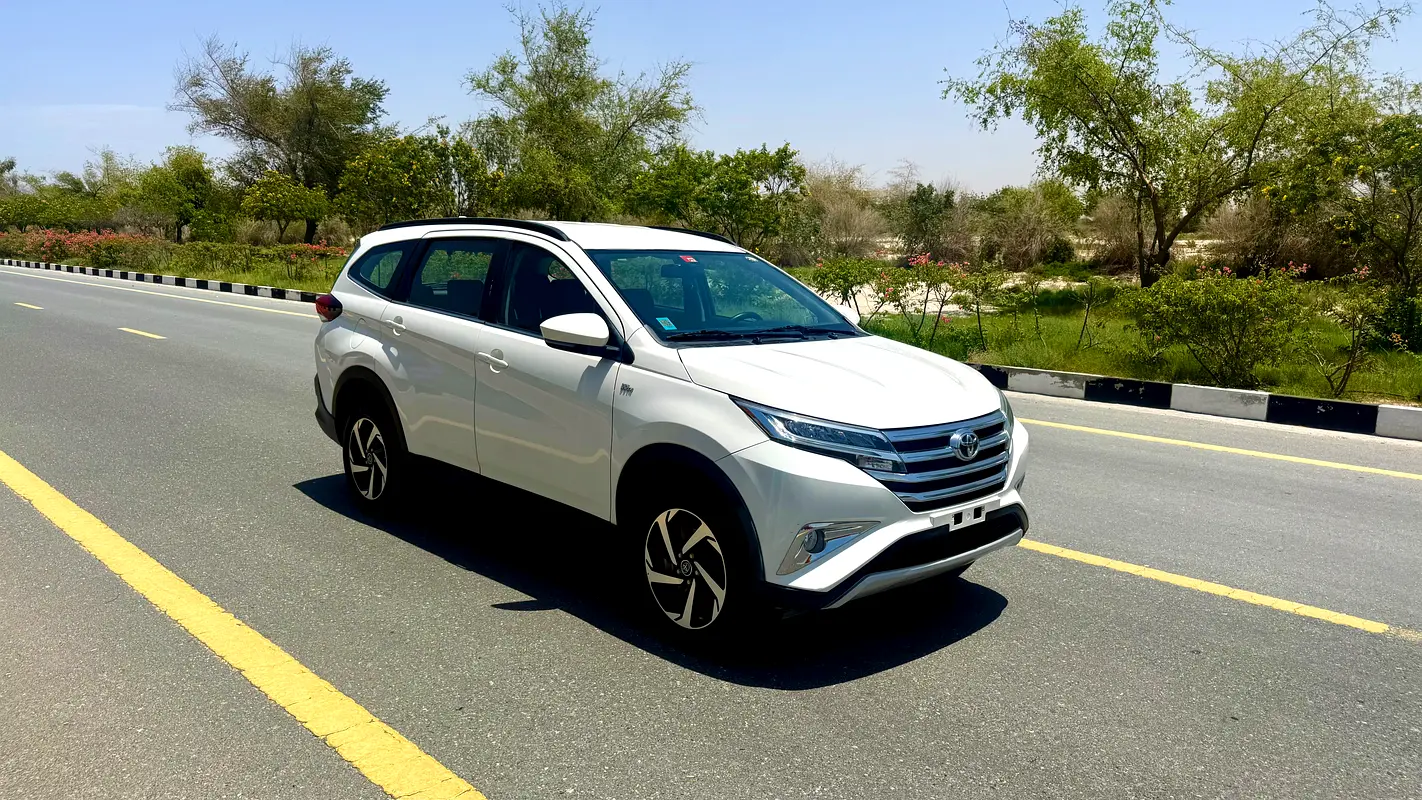 Toyota Rush 2022 — photo 1 of 18