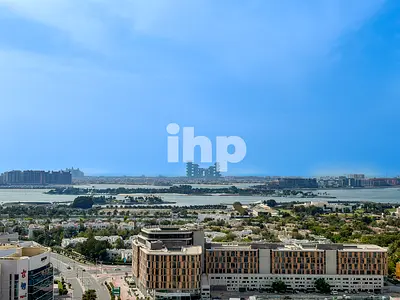 Wake up by the sea|Next to Metro|High Roi|Multiple