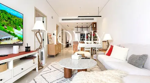 1BR+Study | Community View | Fully Furnished