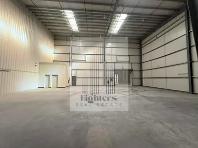 مستودع جديد للإيجار في الصجعة | 3,500 قدم مربع | ارتفاع 12.5 متر | كهرباء 17 كيلوواط