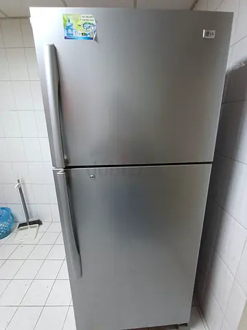 Moving out sale ; LG Refrigerator
