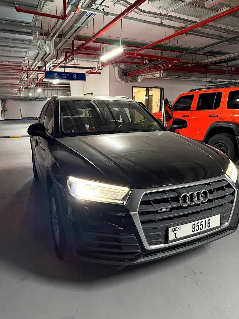 Audi Q5 2018 — photo 1 of 12