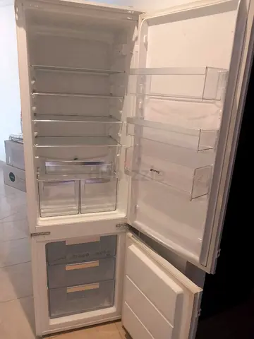 SMEG built in fridge with bottom freezer for sale
