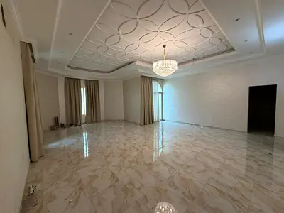 فيلا فاخرة للإيجار في الرقايب – مساحة واسعة وخصوصية كاملة لعائلتك