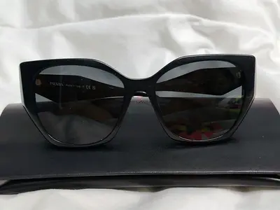 Prada PR 19Zs Sunglasses