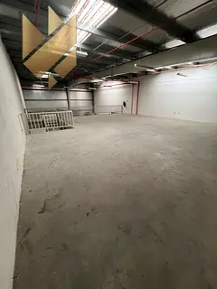 Warehouses - Showrooms - Shops - Warehouse in Industrial Area 18 - Mezzanine - 4,300 sq. ft.