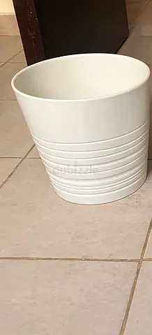 IKEA WHITE POT